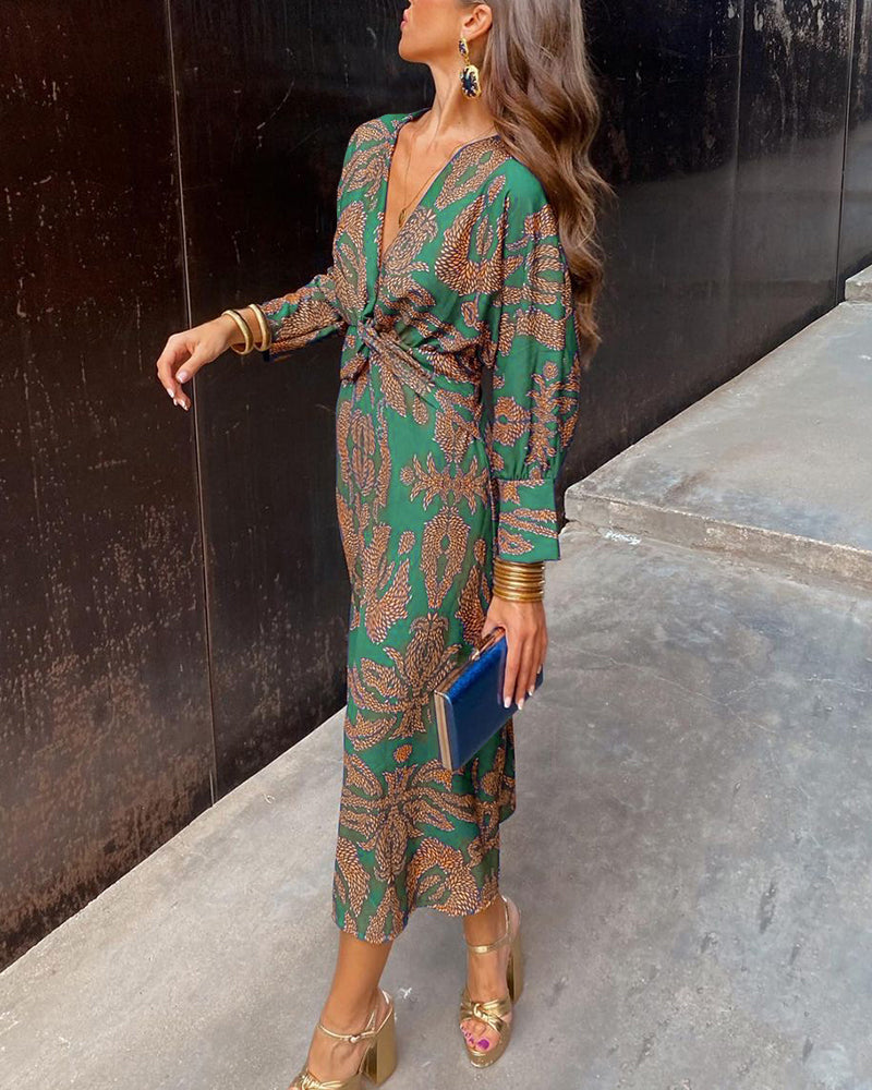 Nicole - Charmingly Vintage Robe