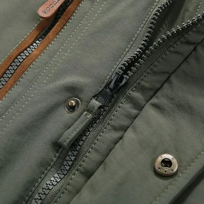 Élégant manteau d'hiver matelassé