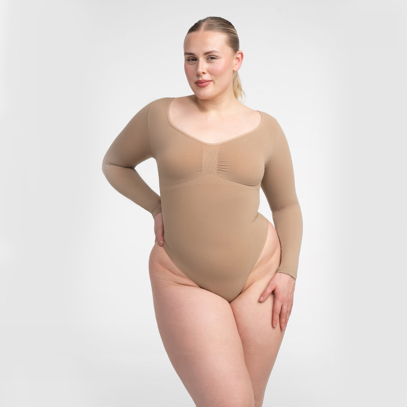 Shapewear Sculptant à Manches Longues avec String - Vente Exclusive