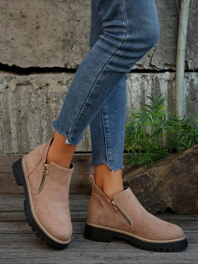 👉 Bottines orthopédiques pour femmes – Élégantes et unies