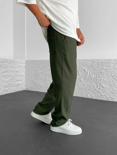 Pantalon côtelé à coupe décontractée