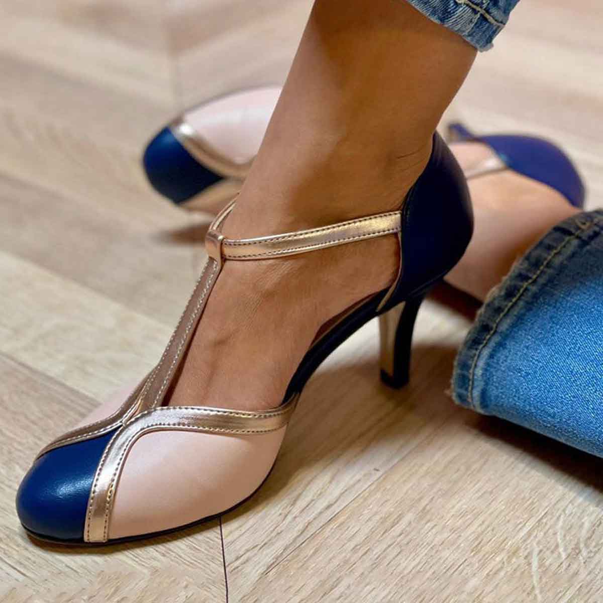 Alessia - Élégance et Confort au Bout des Pieds