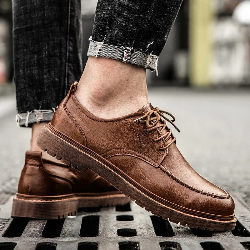 Chaussures en cuir Westwell à tige basse