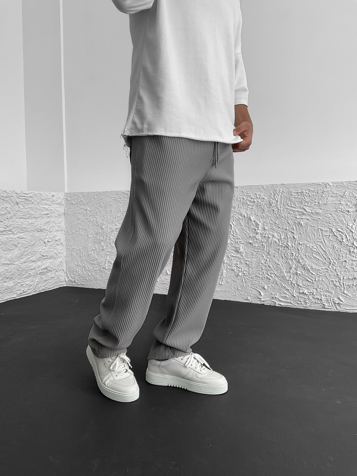 Pantalon côtelé à coupe décontractée