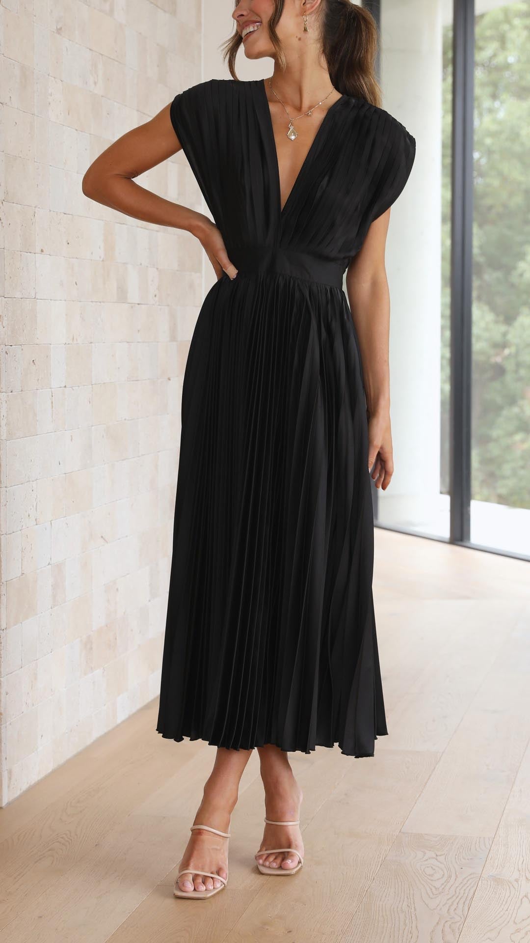 Alexis - Élégante Robe Plissée