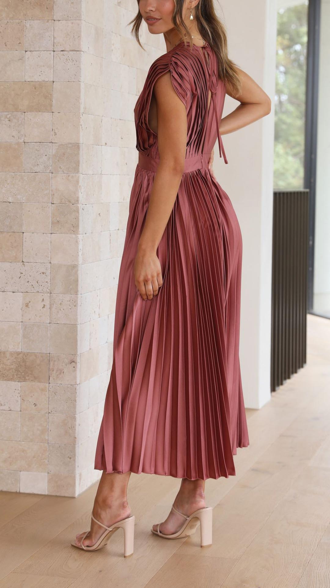 Alexis - Élégante Robe Plissée