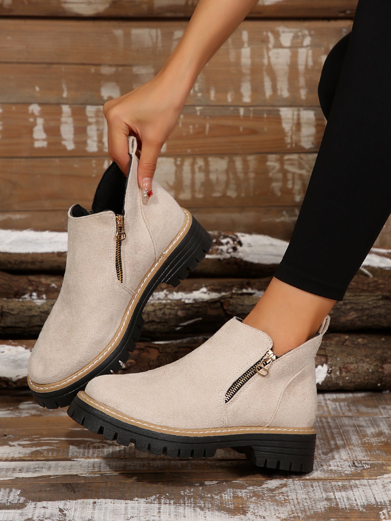 👉 Bottines orthopédiques pour femmes – Élégantes et unies